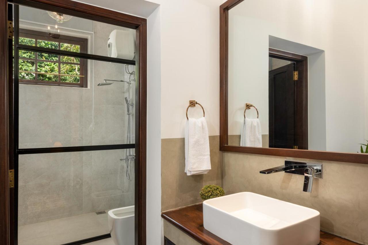 The Grand Walawwa Hotell Pinnawala  Eksteriør bilde