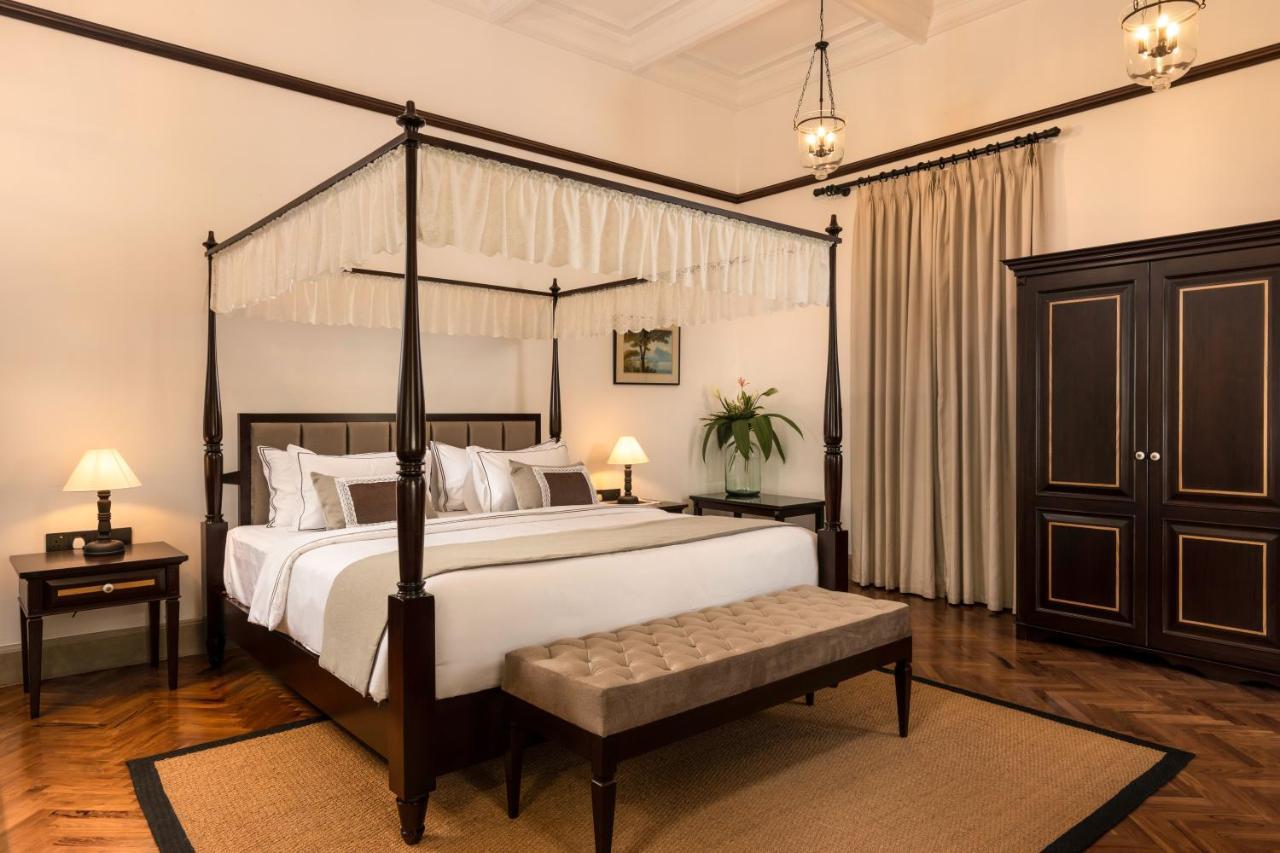 The Grand Walawwa Hotell Pinnawala  Eksteriør bilde
