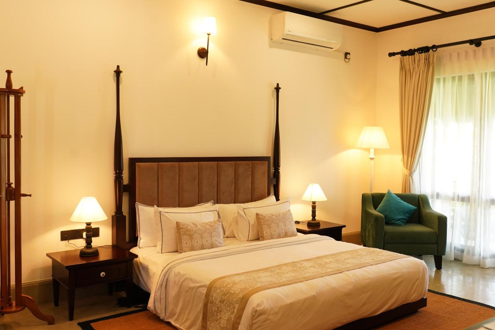 The Grand Walawwa Hotell Pinnawala  Eksteriør bilde