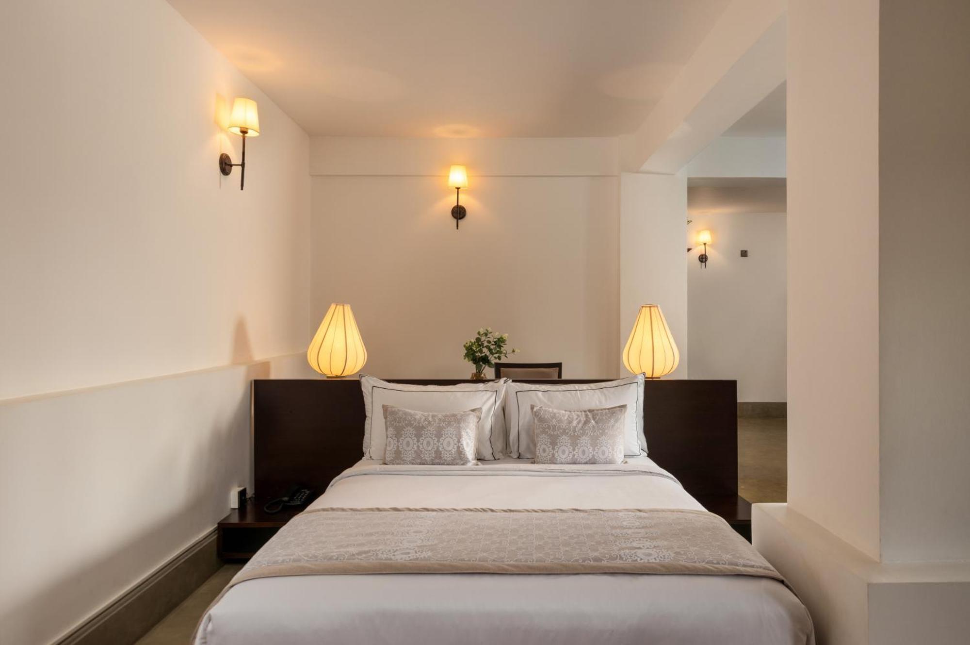 The Grand Walawwa Hotell Pinnawala  Eksteriør bilde